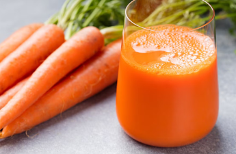 Britaniyalı alim kök şirəsindən zəhərlənərək öldü