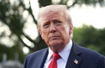 Трамп заявил, что США выплатят американцам 