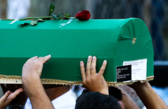 İslamda vəfat etmiş şəxsin cəsədini yarmaq olar? - İlahiyyatçıdan açıqlama