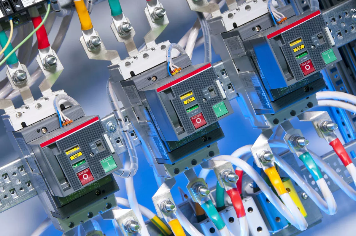 Азербайджан сократил импорт электротехники из Турции почти на 15%