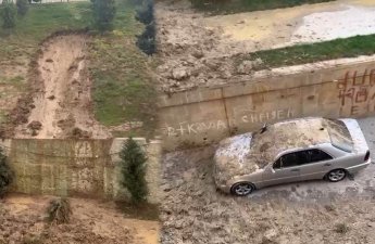 Bakıda poliklinikanın həyətində torpaq sürüşməsi - VİDEO