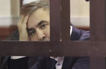 Саакашвили попросил Зеленского присвоить ему статус пленного