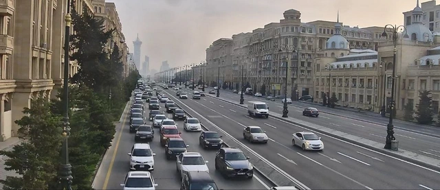 Bakının bu küçələrində sıxlıq var - SİYAHI