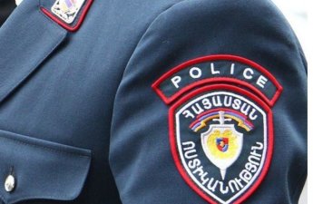 Təxribatçı “Wargonzo”nun jurnalistini Ermənistandan deportasiya edirlər