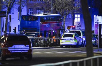В Стокгольме из-за наезда автобуса на остановку погибли три человека