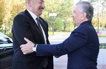 Prezidentlər təkbətək görüşdü - FOTOLAR