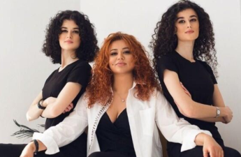 Vəfa Zeynalova qızlarından danışdı