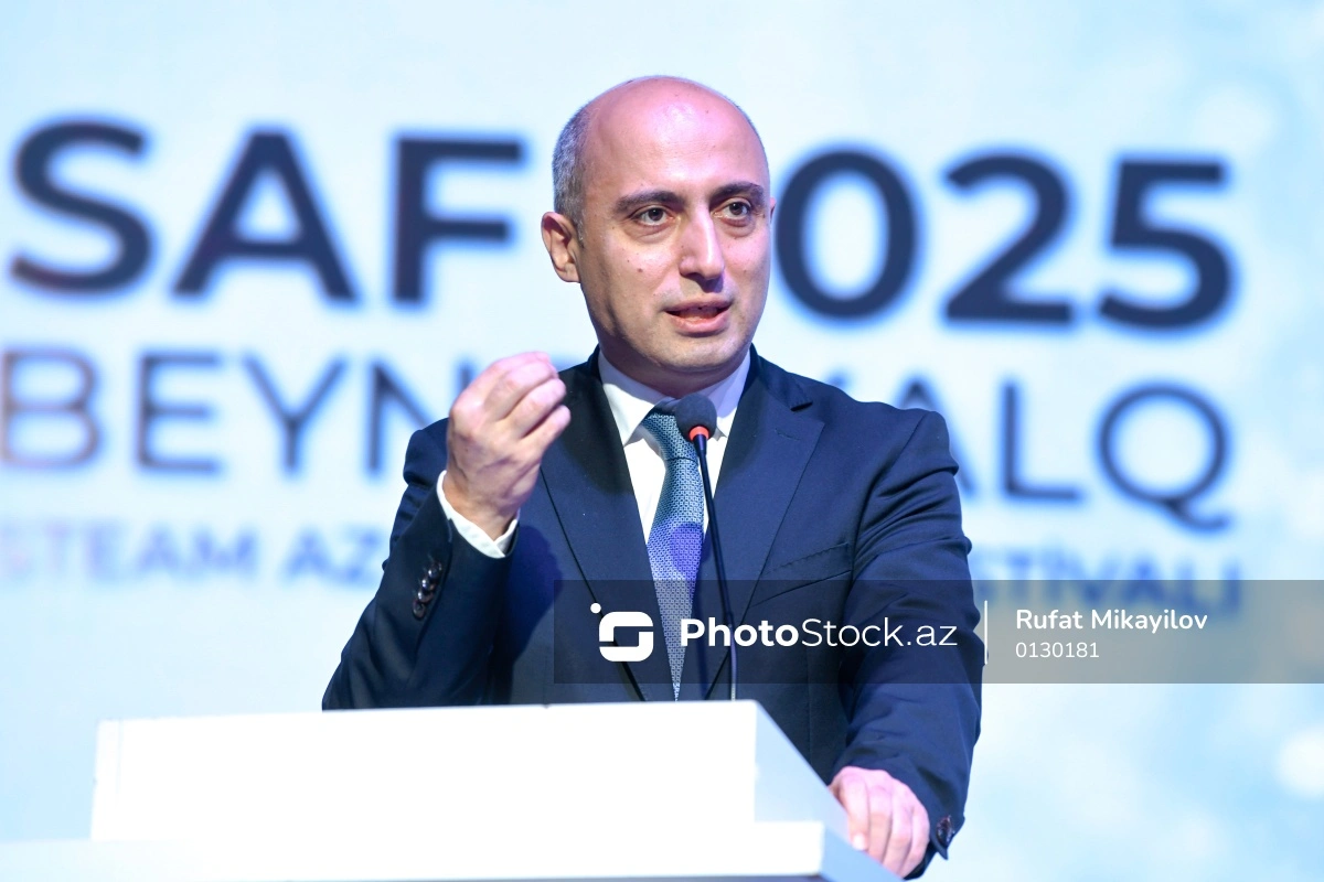 Эмин Амруллаев: Зарплата штатного учителя должна быть как минимум в 2 раза больше среднемесячной зарплаты по стране