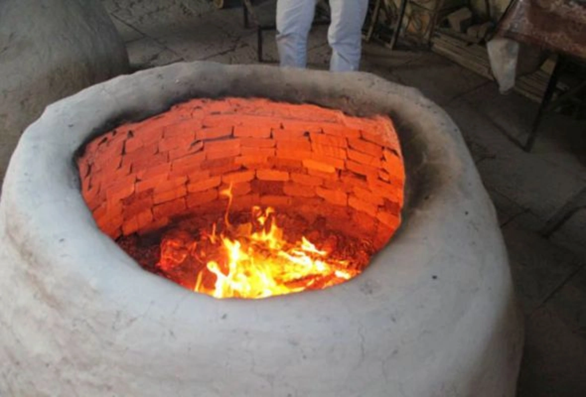 Bakıda qadın işlədiyi təndirxanada öldü