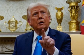 Трамп нахамил журналистке из-за неудобного вопроса