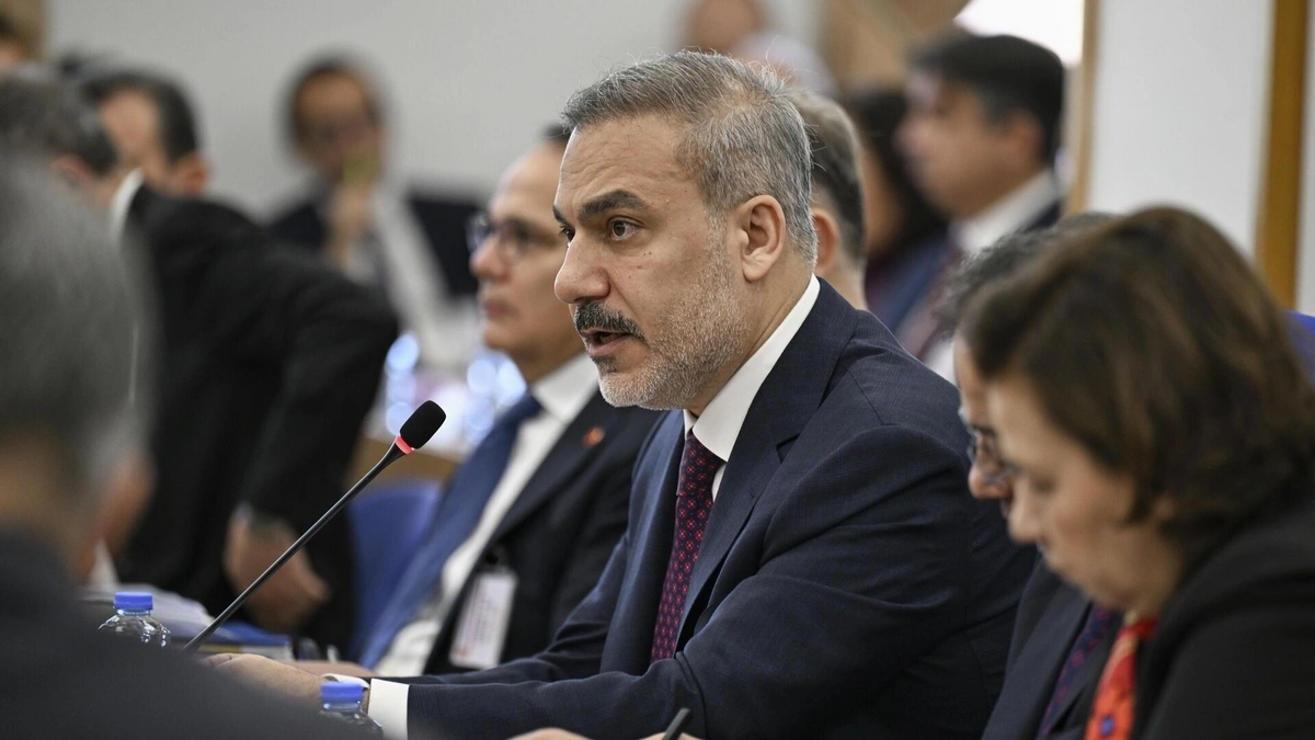 Хакан Фидан назвал условие нормализации отношений с Арменией