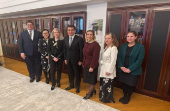 Hikmət Hacıyev və ABŞ Dövlət katibinin müavini Ermənistanla münasibətləri müzakirə edib