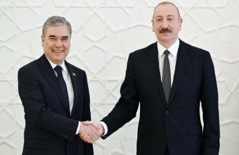 Qurbanqulu Berdiməhəmmədov Prezident İlham Əliyevə təbrik edib