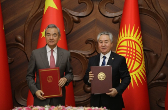Qırğızıstan və Çin XİN-ləri 2026–2027-ci illər üçün əməkdaşlıq proqramı imzalayıblar