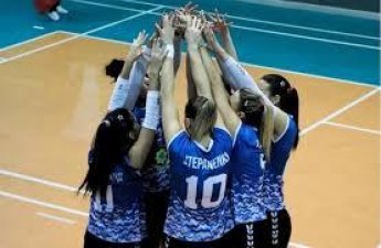 UNEC Voleybol komandası Yüksək Liqada növbəti qələbəsini qazandı!