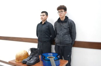 Полиция задержала подозреваемых в краже вещей с могил шехидов-ВИДЕО