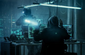 Хакеры усиливают атаки на Израиль