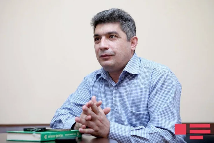 Arif Buzovnalı kimdir? - Təhsili atıb döyüşə gedən qəzəlxan