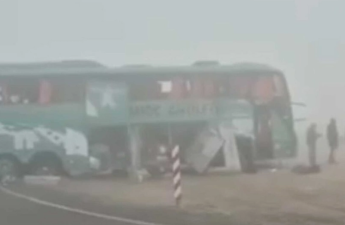 Avtobuslar toqquşdu - Ölənlər və yaralananlar var