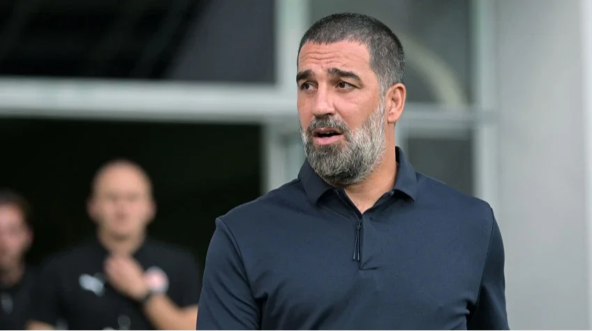 Arda Turan darmadağın haqda danışdı