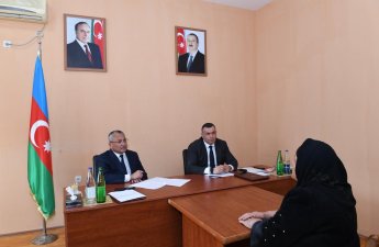 Rövşən Rzayev keçmiş məcburi köçkünlərin müraciətləri dinlədi - FOTOLAR