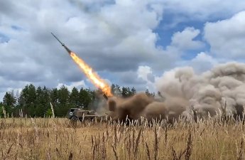 СМИ: Швеция намерена приобрести крылатые ракеты, способные достичь целей в РФ