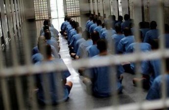 İran 300-ə yaxın məhbusu bu ölkəyə təhvil verdi