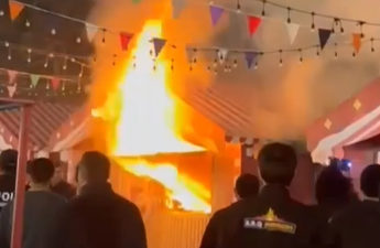 Fəvvarələr meydanında güclü yanğın - VİDEO