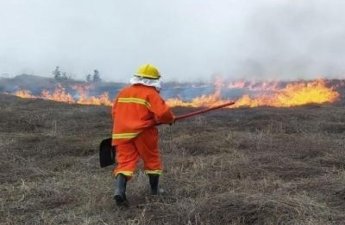 Ermənistanda yanğınsöndürmə zamanı xilasedici avtomobil qəzaya uğrayıb