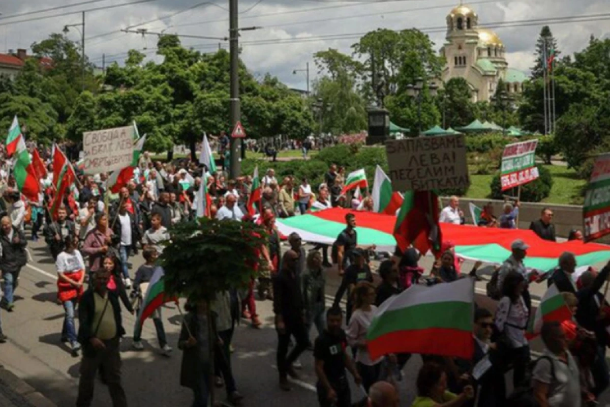 Bolqarıstanda büdcə qanununa görə kütləvi etirazlar keçirilir