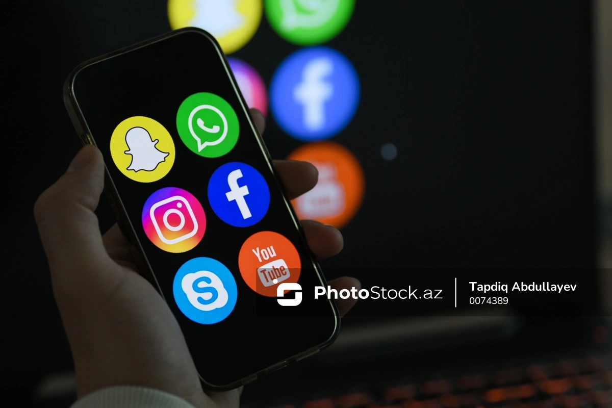 Sosial şəbəkələrdə açıq-saçıq reklam çəkdirənlər cəzalanacaq - VİDEO