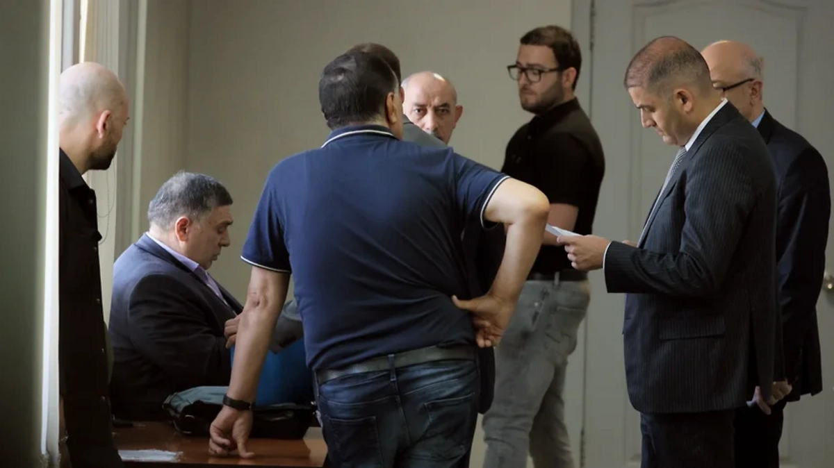 Yekaterinburq məhkəməsi Səfərov qardaşlarını həbsdə saxladı