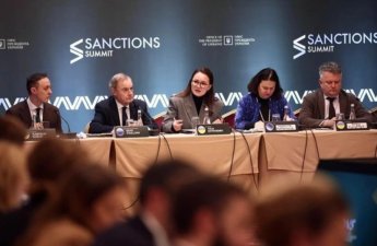 В Киеве начал работу первый Санкционный саммит