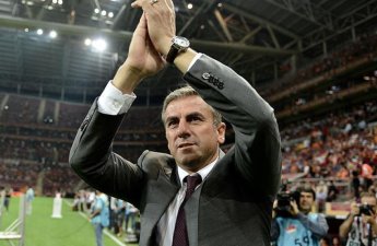 “Qalatasaray”ın sabiq baş məşqçisi: “Azərbaycandan təklif olsaydı, mütləq gələrdim”