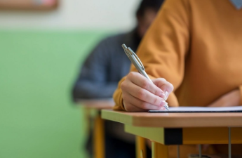 Prokurorluq orqanlarında qulluğa qəbulla əlaqədar yazılı imtahan mərhələsinin nəticələri açıqlanıb