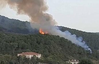 В Кяльбаджаре на открытой местности произошёл пожар