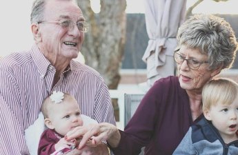 Uzunömürlülüyün sirri: Yaşlanmayan insanlar nə yeyirlər?