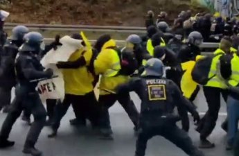 Массовые протесты в Германии