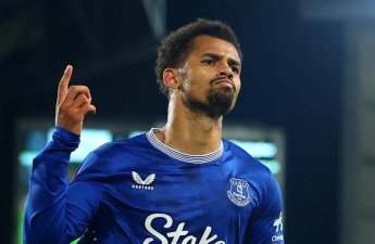 Топ-клубы АПЛ интересуются нападающим 