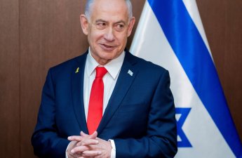 Netanyahu ölkə prezidentindən əfv istəyib