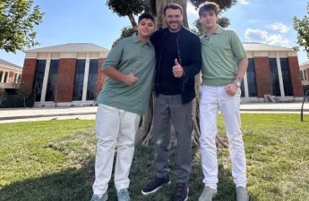 Emin əkizlərini belə təbrik etdi - VİDEO