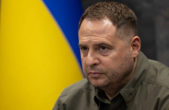 Yermakın Ukraynadan çıxmasına qadağa qoyulub