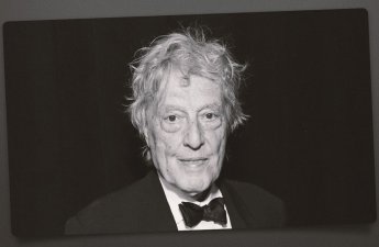 “Aşiq Şekspir”in ssenaristi 89 yaşında öldü