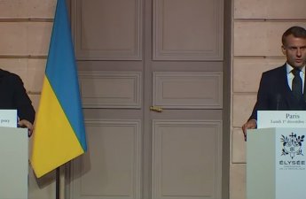 Макрон: Только Украина может обсуждать вопрос территорий