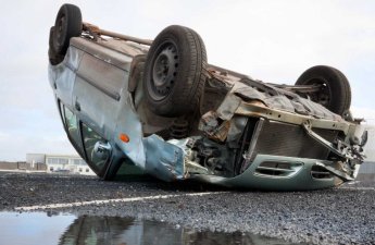 Masallıda avtomobil aşdı - Ölən var