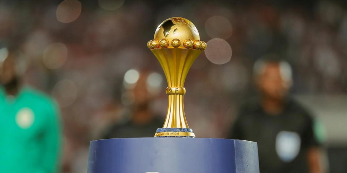 FIFA-dan afrikalı futbolçularla bağlı YENİ QƏRAR