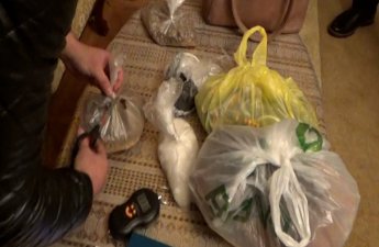 Bakıda narkokuryerdə 13 kq narkotik aşkarlanıb- VİDEO - FOTO