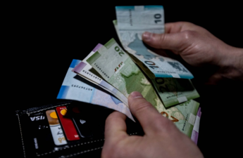 Yaşayış minimumu və ehtiyac meyarı ilə bağlı qanun layihələri II oxunuşda qəbul edilib