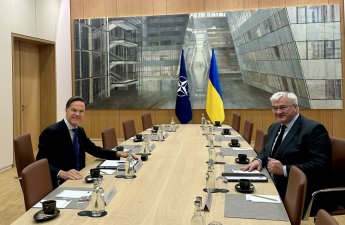 Ukrayna XİN rəhbəri NATO Baş katibi ilə görüşüb