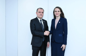 Ceyhun Bayramov Vyanada rumıniyalı həmkarı ilə görüşüb - FOTO